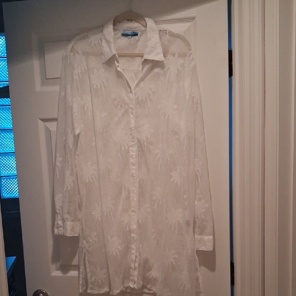 Ladies White Embroidered Long-Sleeve Shirt/Swimsuit Cover-up